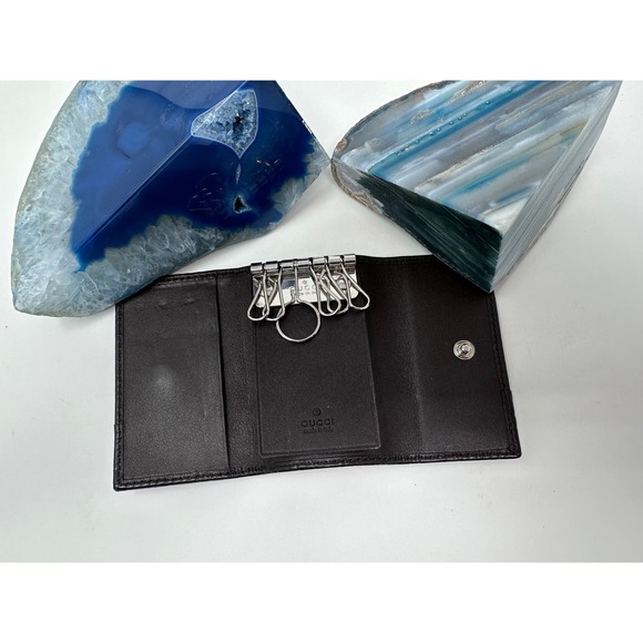 Authentic Gucci brown leather key holder. Made in Italy. EUC NO CALLOUTS - Picture 4 of 5